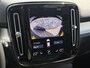 Volvo XC40 Plug-in Hybrid T4 Plus Dark | Facelift | Panoramadak | Harman Kardon audio | Elektrische stoelverstelling | Stoel- en stuurverwarming | Cruise control | Getint glas | Climate control | LED koplampen | Navigatie | Apple Carplay / Android Auto |