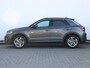 Volkswagen T-Roc 1.5 TSI R-Line 150PK DSG | Led | Camera | Trekhaak | Stoelverwarming | Navigatie