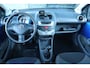 Toyota Aygo 1.0-12V DYNAMIC BLUE | AIRCO | 5-DEURS | LMV | NAP