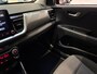 Kia Stonic 1.0 T-GDi MHEV DynamicLine Navigatie | Climate control | Cruise control | Achteruitrijcamera |