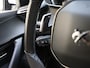Peugeot 2008 SUV 130 pk Allure Pack | 1ste eigenaar | Verwarmde voorruit | Trekhaak | Keyless | Camera | AppleCarPlay/Android | AUTOMAAT