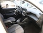Peugeot 2008 SUV 130 pk Allure Pack | 1ste eigenaar | Verwarmde voorruit | Trekhaak | Keyless | Camera | AppleCarPlay/Android | AUTOMAAT