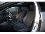 Mercedes-Benz A-klasse 180 Business Solution AMG | Panoramadak | Stoelverwarming | Camera | Navigatie | Apple Carplay | Keyless | Cruise Control | DAB |