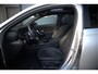 Mercedes-Benz A-klasse 180 Business Solution AMG | Panoramadak | Stoelverwarming | Camera | Navigatie | Apple Carplay | Keyless | Cruise Control | DAB |