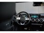 Mercedes-Benz A-klasse 180 Business Solution AMG | Panoramadak | Stoelverwarming | Camera | Navigatie | Apple Carplay | Keyless | Cruise Control | DAB |