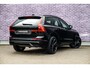Volvo XC60 2.0 T6 Plug-in hybrid AWD Plus Black Edition | Adaptieve Cruise Control | Panoramadak | Stoel en Stuurverwarming | Dodehoek Detectie | 21" |