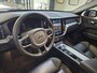 Volvo XC60 2.0 T6 Plug-in hybrid AWD Plus Black Edition | Adaptieve Cruise Control | Panoramadak | Stoel en Stuurverwarming | Dodehoek Detectie | 21" |