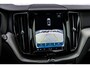 Volvo XC60 2.0 T6 Plug-in hybrid AWD Plus Black Edition | Adaptieve Cruise Control | Panoramadak | Stoel en Stuurverwarming | Dodehoek Detectie | 21" |