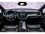 Volvo XC60 2.0 T6 Plug-in hybrid AWD Plus Black Edition | Adaptieve Cruise Control | Panoramadak | Stoel en Stuurverwarming | Dodehoek Detectie | 21" |