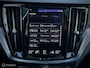 Volvo V60 2.0 T8 Recharge AWD R-Design VOL! H&K 360 BTW & NL Auto!
