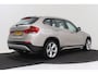 BMW X1 XDrive20i Business | Trekhaak | Panoramadak | Stoelverwarming | CarPlay | Navigatie | Org NL |