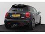 MINI Cooper S Mini 2.0 | Org NL | Panoramadak | Head-Up | Dealer Ond. | Stoelverwarming | Climate Control | Harman/Kardon |