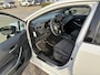 Toyota Corolla Touring Sports HYBRID 140 DYNAMIC STOELVERW APPLE/ANDROID PARK-SENSOREN 17" LM-VELGEN CLIMA AD-CRUISE NL-AUTO