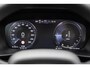 Volvo XC40 1.5 T4 Plug-in hybrid Plus Dark | Facelift | Panoramadak | Harman Kardon audio | Elektrische stoelverstelling | Stoel- en stuurverwarming | Cruise control | Navigatie | Apple Carplay / Android Auto | Climate control | LED koplampen |
