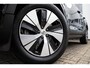 Volvo XC40 1.5 T4 Plug-in hybrid Plus Dark | Facelift | Panoramadak | Harman Kardon audio | Elektrische stoelverstelling | Stoel- en stuurverwarming | Cruise control | Navigatie | Apple Carplay / Android Auto | Climate control | LED koplampen |