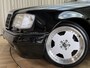 Mercedes-Benz 200-Serie 200-500 (W124) 500E / 5.0 V8 / 326 PK / AMG Aero II 18" / Leder+Memory / Schuifdak / Rollo / / Standkachel