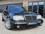 Mercedes-Benz 200-Serie 200-500 (W124) 500E / 5.0 V8 / 326 PK / AMG Aero II 18" / Leder+Memory / Schuifdak / Rollo / / Standkachel