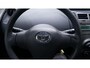 Toyota Yaris 1.0 VVTi Acces 1e eigenaar NAP airco elektr-pack 14"-lmv radio aux-aansluiting