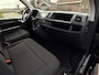 Volkswagen Transporter Kombi 2.0 TSI L2 Automaat | 9 Persoons | BTW-auto | Camera | Navi | Stoelverwarming | 17" Velgen | PDC |