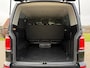 Volkswagen Transporter Kombi 2.0 TSI L2 Automaat | 9 Persoons | BTW-auto | Camera | Navi | Stoelverwarming | 17" Velgen | PDC |