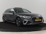 Audi A4 40 TFSI Launch edition Sport | Panoramadak | Trekhaak | Sportstoelen | DAB | Carplay | Virtual Cockpit | Half leder | Full LED | Navigatie | Parkeerhulp | Sportstuur | S Line