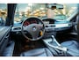 BMW 3-Serie 320i Business Line Clima Navi PDC Automaat! Leer