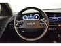 Kia Niro EV Dynamic Plus 64.8 kWh 3-Fase Laden Camera Half Leder Winterpack