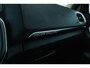 Volvo V40 Cross Country T3 152pk Geartronic Polar+ Luxury | Trekhaak | Panormadak | Parkeerverwarming | Donker glas | Park Asisst V+A | DAB+ | Volvo on Call app | Leder | Verw.stoelen