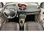 Renault Twingo 1.2-16V Night & Day | SCHUIF-KANTEL | AIRCO |