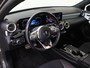 Mercedes-Benz A-klasse 250 e Business Solution AMG Limited / Panoramadak/ Night/ Memory/ Sfeerverlichting/ Keyless