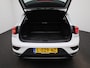 Volkswagen T-Roc 1.0 TSI Style Business | ACC | Parkeersensoren V + A | Apple Carplay/Android Auto | Airco |