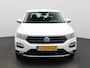 Volkswagen T-Roc 1.0 TSI Style Business | ACC | Parkeersensoren V + A | Apple Carplay/Android Auto | Airco |