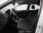 Volkswagen T-Roc 1.0 TSI Style Business | ACC | Parkeersensoren V + A | Apple Carplay/Android Auto | Airco |