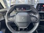 Peugeot 2008 1.2 Turbo 130 PK Allure Pack | 1e Eigenaarsauto met slechts 35.500 KM | Hoge Zitpositie | Navigatie | Climate Control | Keyless Entry | Draadloze Telefoonlader | Digitaal Dashboard | Camera | Parkeersensoren V+A | LED Verlichting | 17" Lichtmetalen Velgen |