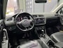 Volkswagen Tiguan 1.4 TSI ACT Highline | Automaat | Trekhaak | Panoramadak | Vol-Leder | Stoelverwarming | ACC