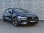 Volvo V60 2.0 T6 Plug-in hybrid AWD Plus Dark | PHEV | 360 Graden Camera | Trekhaak | Sportstoelen | Harman Kardon Audio | Keyless Entry | Achterbank en Voorstoelen Verwarmd | Apple Carplayy | Android Auto | Navigatie