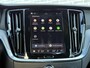 Volvo V60 2.0 T6 Plug-in hybrid AWD Plus Dark | PHEV | 360 Graden Camera | Trekhaak | Sportstoelen | Harman Kardon Audio | Keyless Entry | Achterbank en Voorstoelen Verwarmd | Apple Carplayy | Android Auto | Navigatie