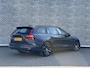 Volvo V60 2.0 T6 Plug-in hybrid AWD Plus Dark | PHEV | 360 Graden Camera | Trekhaak | Sportstoelen | Harman Kardon Audio | Keyless Entry | Achterbank en Voorstoelen Verwarmd | Apple Carplayy | Android Auto | Navigatie