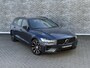 Volvo V60 2.0 T6 Plug-in hybrid AWD Plus Dark | PHEV | 360 Graden Camera | Trekhaak | Sportstoelen | Harman Kardon Audio | Keyless Entry | Achterbank en Voorstoelen Verwarmd | Apple Carplayy | Android Auto | Navigatie