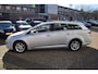 Toyota Avensis Wagon 1.8 VVTi Comfort, Climatronic, Navi, electr. ramen en spiegels, Bluetooth, Multifunct. st, A. uitrij camera