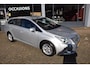 Toyota Avensis Wagon 1.8 VVTi Comfort, Climatronic, Navi, electr. ramen en spiegels, Bluetooth, Multifunct. st, A. uitrij camera