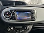 Toyota Yaris 1.5 Full Hybrid Aspiration Automaat 1e eigenaar dealer onderhouden achteruit camera navigatie airco op afs