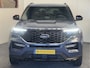Ford Explorer 3.0 V6 ECOBOOST PHEV ST-LINE 7 PERSOONS NAVIGATIE ADAPTIVE CRUISE CONTROL PANORAMA SCHUIF/KANTELDAK APPLE CARPLAY/ANDROID RIJSTROOKSENSOREN DODEHOEKSENSOREN 360 CAMERA AFN. TREKHAAK ZEER MOOI !! 3010