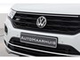 Volkswagen T-Roc Cabrio 1.5 TSI R-Line DSG Black Style | Digi. Dashboard | Stoelverw. | 18'' | PDC | Adapt. Cruise | Navi + CarPlay | Dodehoekdet.