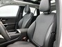 Mercedes-Benz GLC 300 e 4MATIC Plug-In Hybride Trekhaak | Panorama Schuif-Kanteldak | Sfeerverlichting | Memory Voorstoelen | Distronic | Stuur en Stoelverwarming. Inclusief 24 maanden Mercedes-Benz Certified garantie voor Europa.