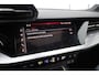 Audi A3 Limousine 30 TFSI S edition 110PK / 81kW DSG, Panoramadak, verwarmbare voorstoelen, S-Line in- en exterieur, trekhaak, Apple Carplay & Android Auto, half lederen bekleding, LED verlichting met dynamische richtingaanwijzers, digital cockpit pro, navigatie, keyless go & entry, elektrisch verstel- en verwarmbare buitenspiegels, adaptieve cruise control (acc), airco, draadloze telefoonlader