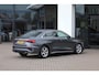 Audi A3 Limousine 30 TFSI S edition 110PK / 81kW DSG, Panoramadak, verwarmbare voorstoelen, S-Line in- en exterieur, trekhaak, Apple Carplay & Android Auto, half lederen bekleding, LED verlichting met dynamische richtingaanwijzers, digital cockpit pro, navigatie, keyless go & entry, elektrisch verstel- en verwarmbare buitenspiegels, adaptieve cruise control (acc), airco, draadloze telefoonlader