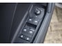 Audi A3 Limousine 30 TFSI S edition 110PK / 81kW DSG, Panoramadak, verwarmbare voorstoelen, S-Line in- en exterieur, trekhaak, Apple Carplay & Android Auto, half lederen bekleding, LED verlichting met dynamische richtingaanwijzers, digital cockpit pro, navigatie, keyless go & entry, elektrisch verstel- en verwarmbare buitenspiegels, adaptieve cruise control (acc), airco, draadloze telefoonlader