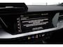 Audi A3 Limousine 30 TFSI S edition 110PK / 81kW DSG, Panoramadak, verwarmbare voorstoelen, S-Line in- en exterieur, trekhaak, Apple Carplay & Android Auto, half lederen bekleding, LED verlichting met dynamische richtingaanwijzers, digital cockpit pro, navigatie, keyless go & entry, elektrisch verstel- en verwarmbare buitenspiegels, adaptieve cruise control (acc), airco, draadloze telefoonlader