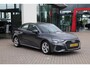 Audi A3 Limousine 30 TFSI S edition 110PK / 81kW DSG, Panoramadak, verwarmbare voorstoelen, S-Line in- en exterieur, trekhaak, Apple Carplay & Android Auto, half lederen bekleding, LED verlichting met dynamische richtingaanwijzers, digital cockpit pro, navigatie, keyless go & entry, elektrisch verstel- en verwarmbare buitenspiegels, adaptieve cruise control (acc), airco, draadloze telefoonlader